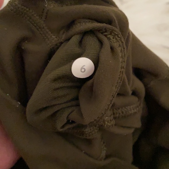 Lululemon leggings - Picture 3 of 3